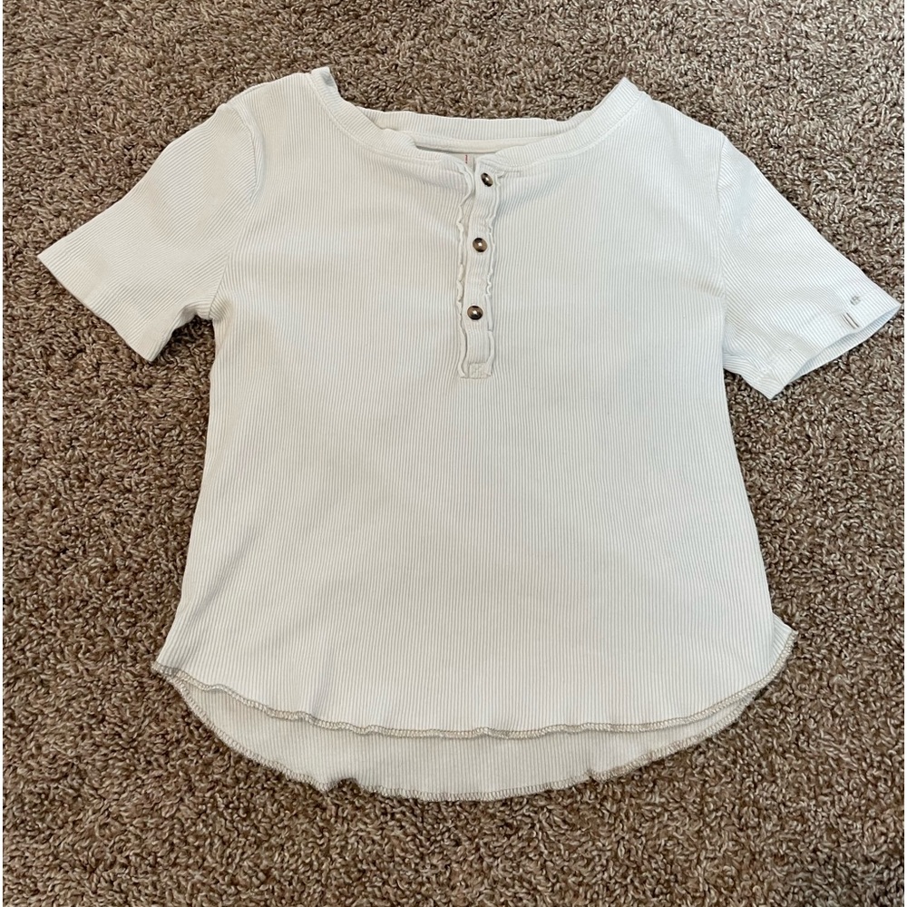 BDG urban outfitters white t-shirt